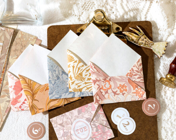 Paper Set Flower and Wildlife Series Flower Theme 40 sheets - Image 2